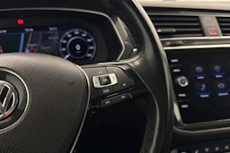 valkoinen Volkswagen Tiguan 2019 kuva 26.