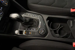valkoinen Volkswagen Tiguan 2019 kuva 27.