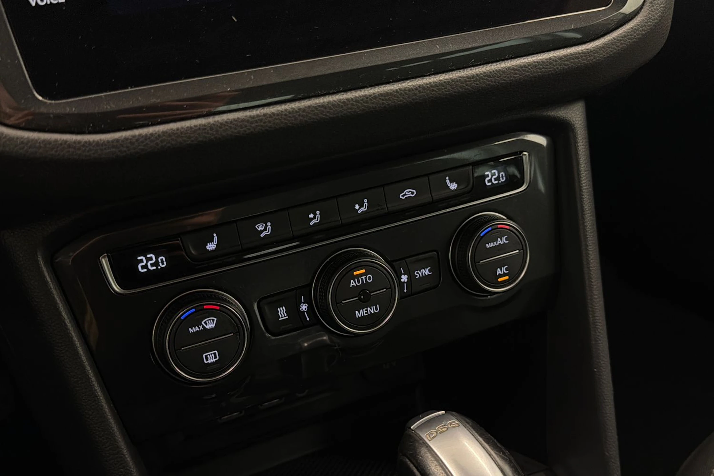 valkoinen Volkswagen Tiguan 2019 kuva 28.