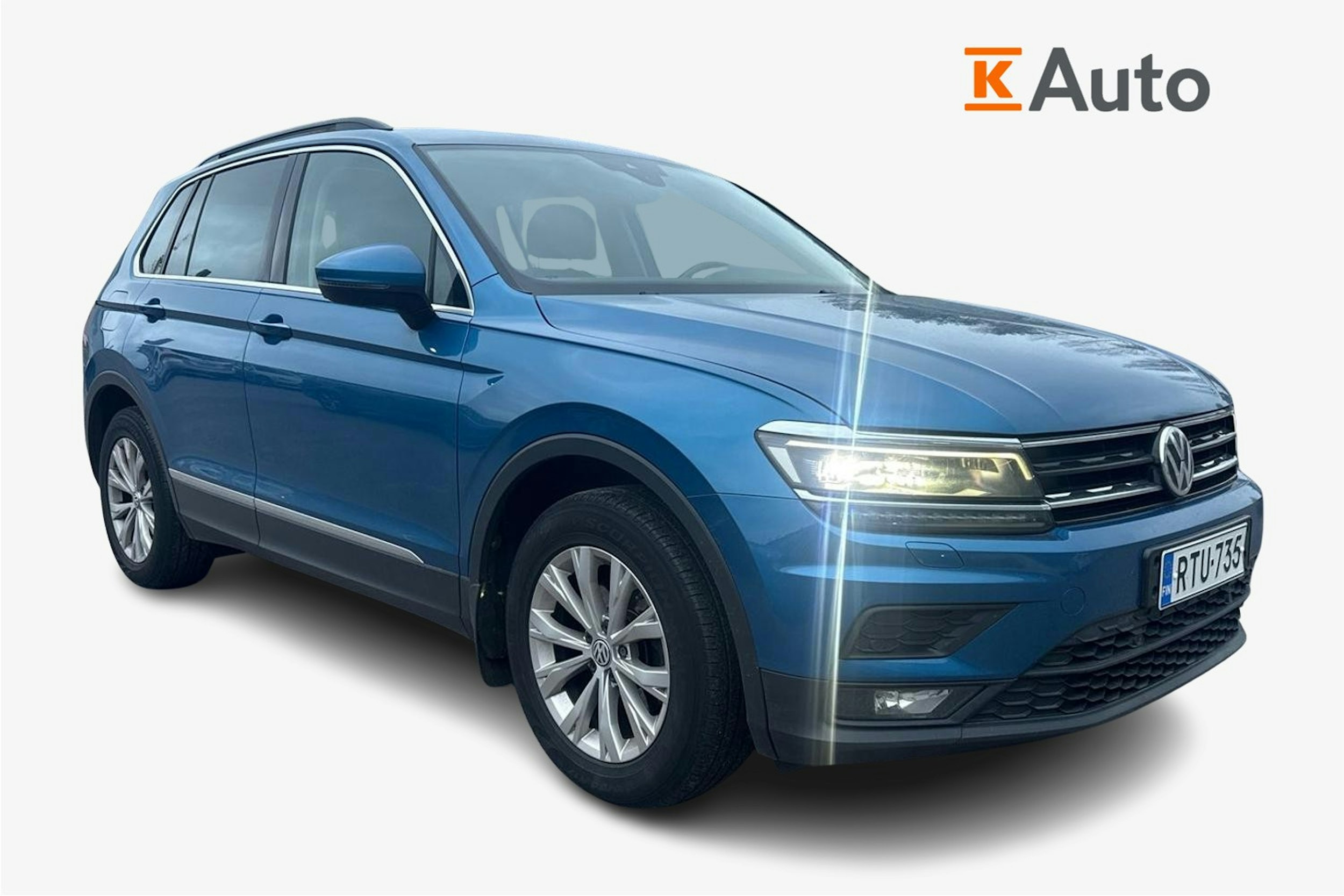 Sininen Volkswagen Tiguan 2019 kuva 1.