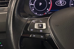 Valkoinen Volkswagen Tiguan 2019 kuva 12.