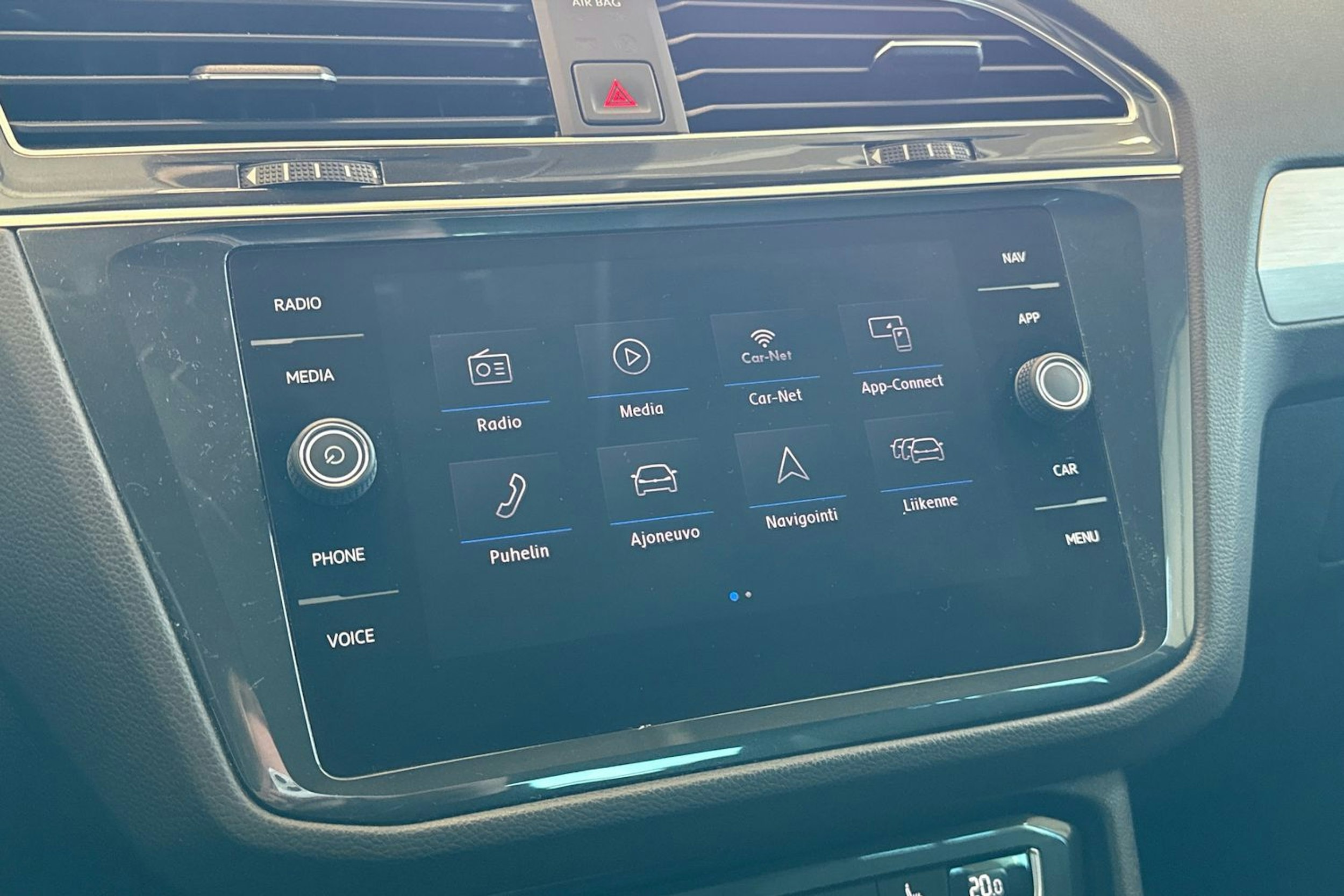 punainen Volkswagen Tiguan 2019 kuva 18.