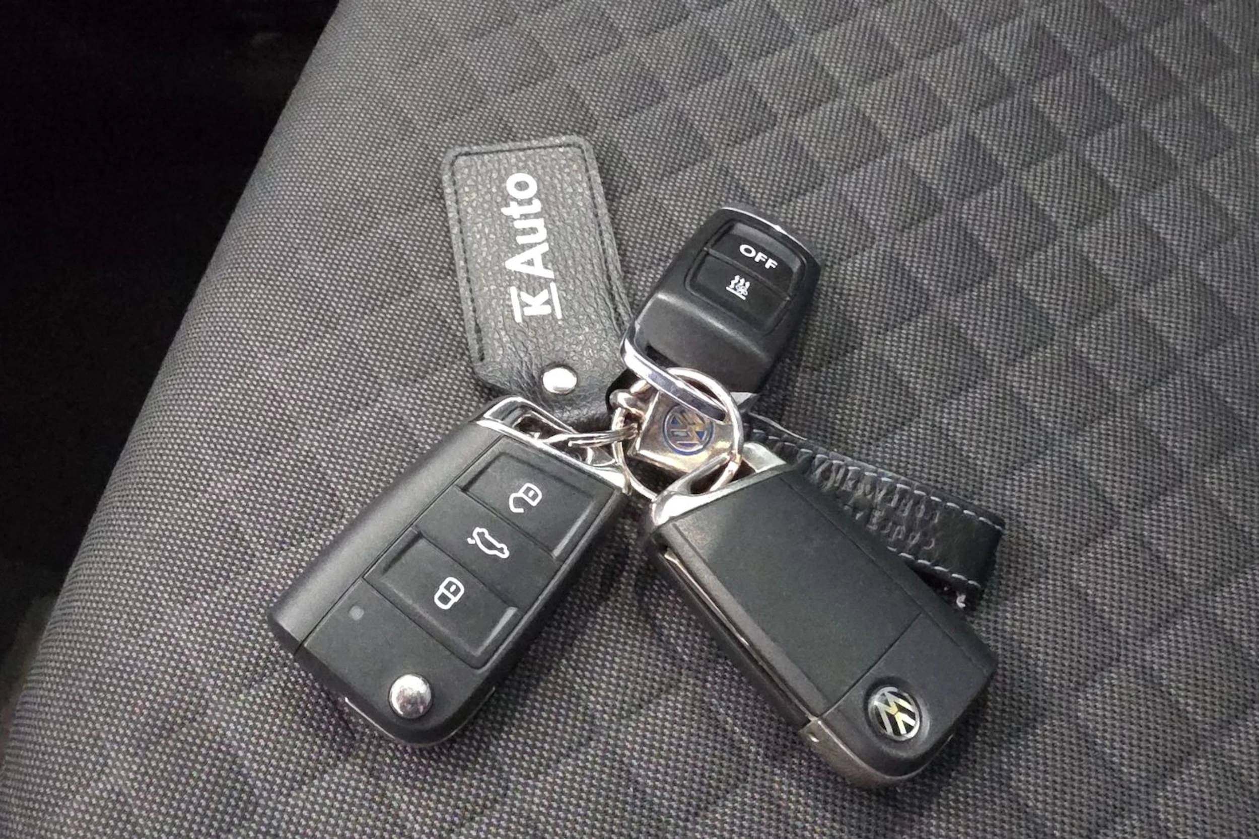 punainen Volkswagen Tiguan 2019 kuva 25.