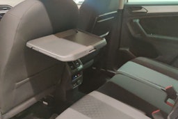 Valkoinen Volkswagen Tiguan 2019 kuva 17.