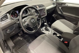 Valkoinen Volkswagen Tiguan 2019 kuva 7.