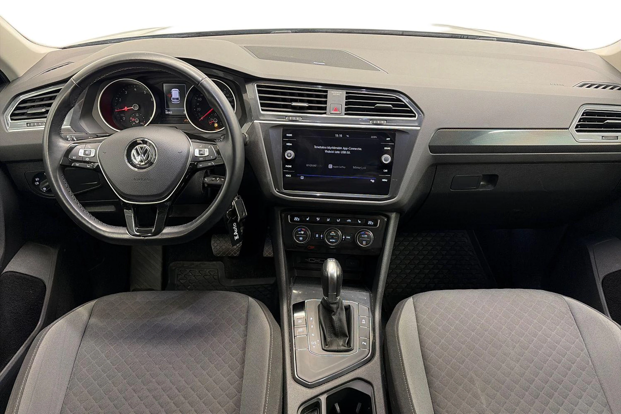 musta Volkswagen Tiguan 2019 kuva 7.