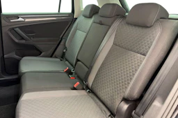 musta Volkswagen Tiguan 2019 kuva 8.