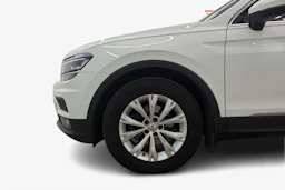 valkoinen Volkswagen Tiguan 2019 kuva 9.