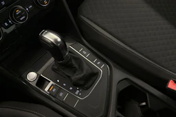 valkoinen Volkswagen Tiguan 2019 kuva 19.
