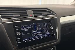 valkoinen Volkswagen Tiguan 2019 kuva 21.
