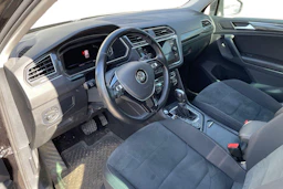 musta Volkswagen Tiguan 2019 kuva 3.