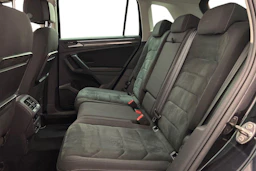 musta Volkswagen Tiguan 2019 kuva 11.