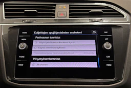 musta Volkswagen Tiguan 2019 kuva 23.