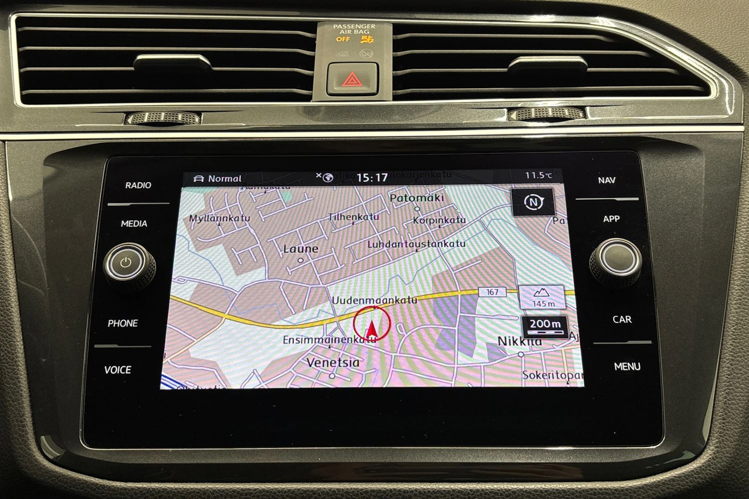musta Volkswagen Tiguan 2019 kuva 25.
