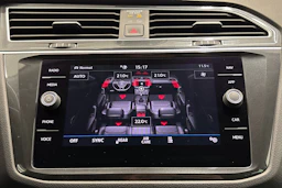 musta Volkswagen Tiguan 2019 kuva 26.