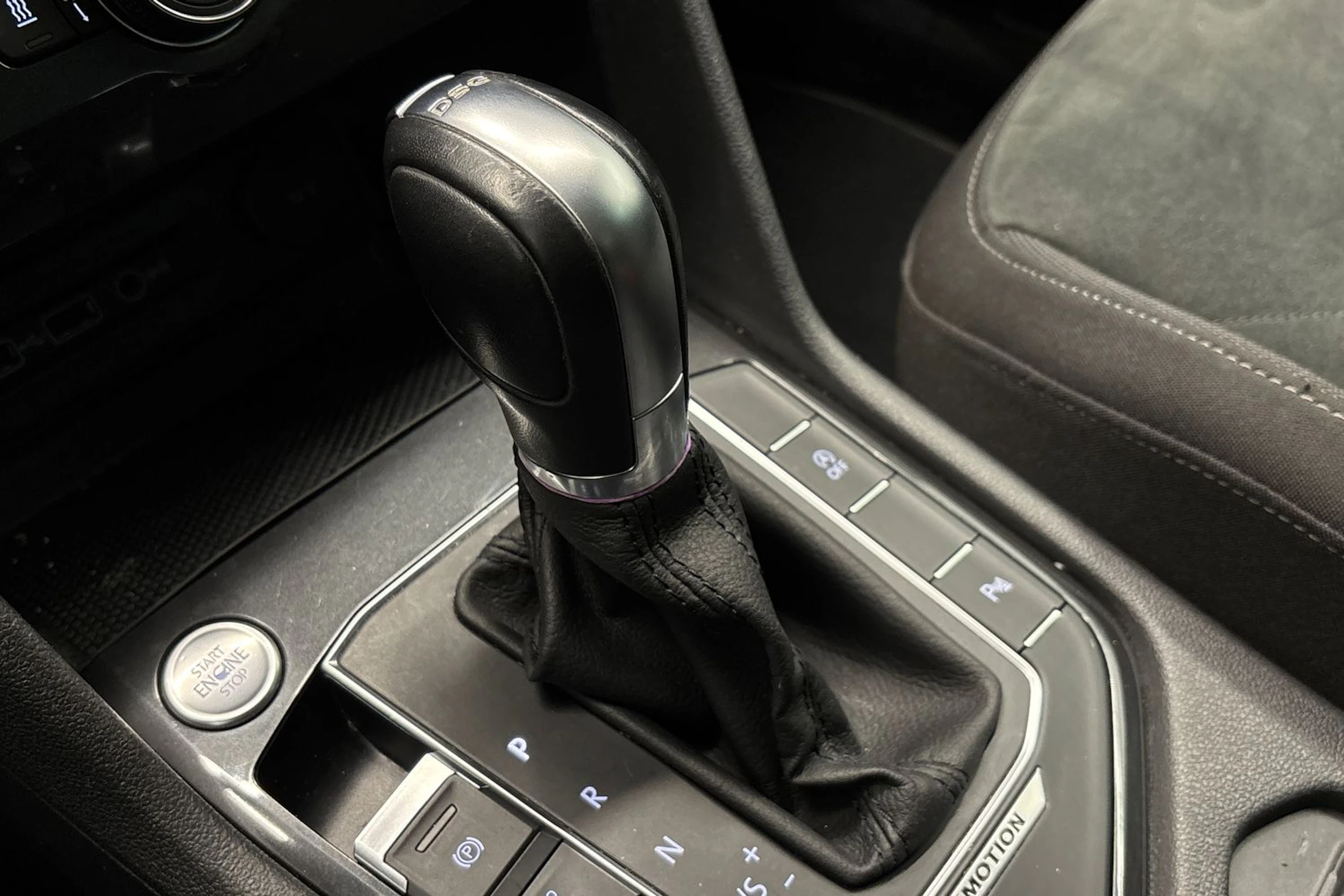 musta Volkswagen Tiguan 2019 kuva 27.