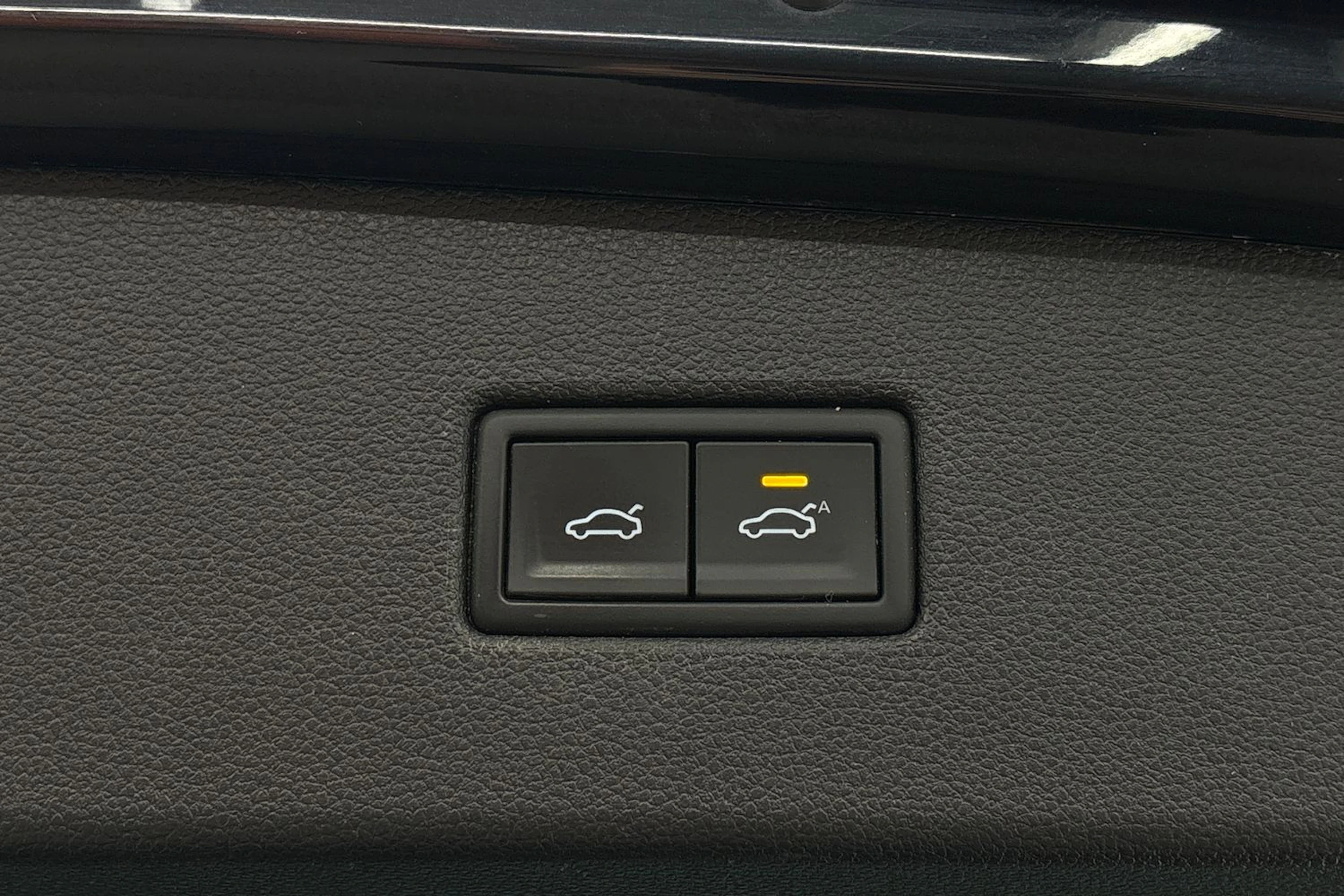 musta Volkswagen Tiguan 2019 kuva 30.