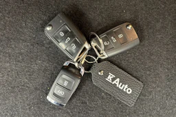 musta Volkswagen Tiguan 2019 kuva 32.