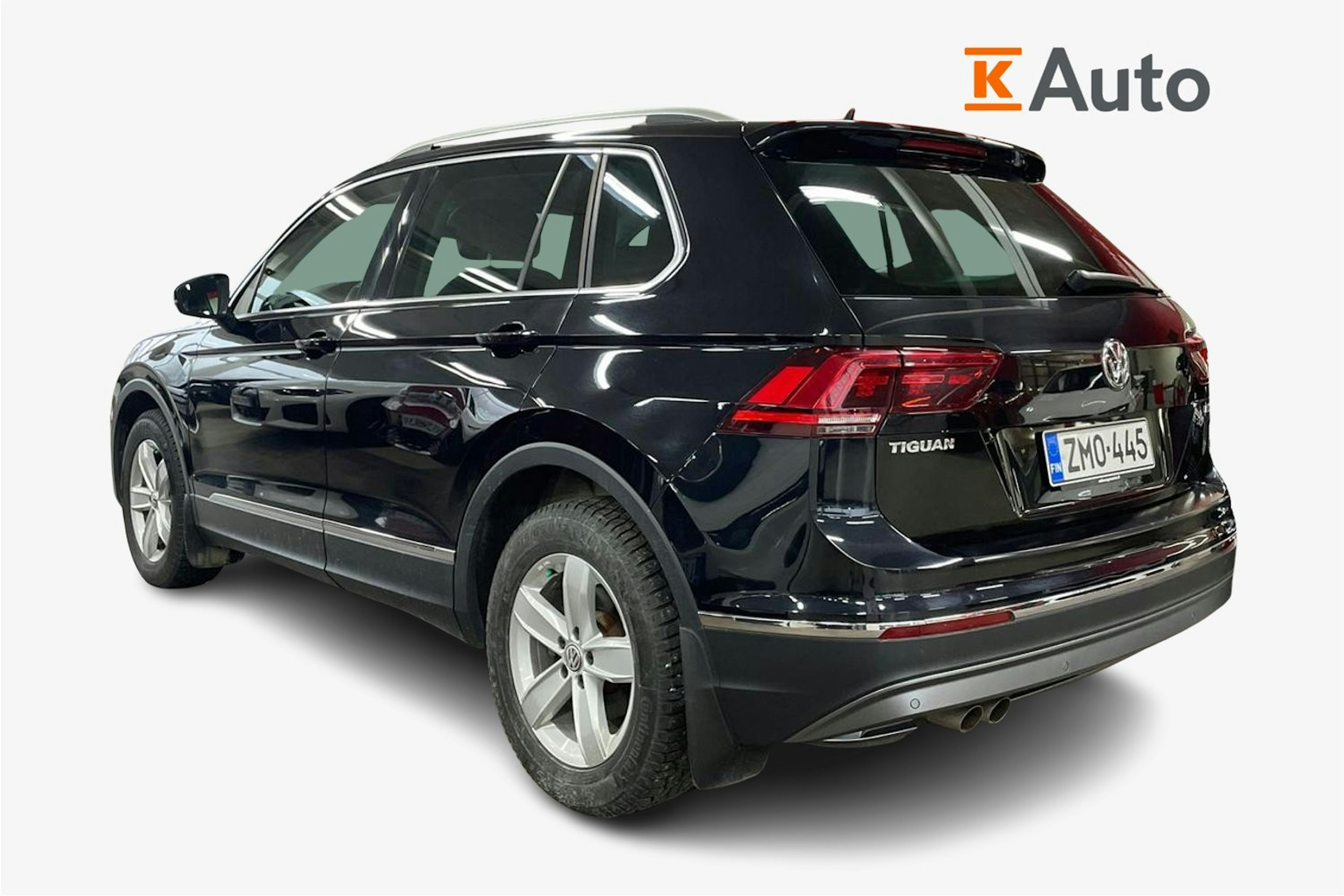 Musta Volkswagen Tiguan 2019 kuva 2.