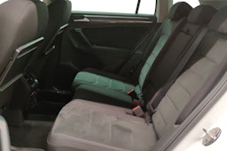valkoinen Volkswagen Tiguan 2020 kuva 8.