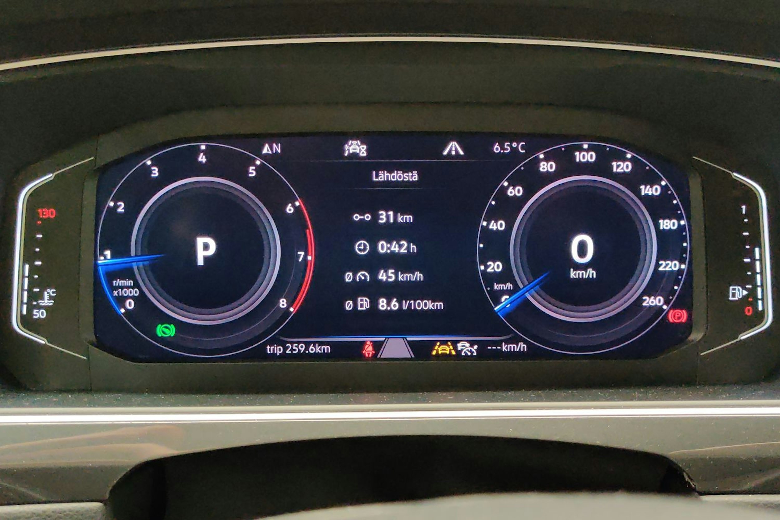 valkoinen Volkswagen Tiguan 2020 kuva 12.