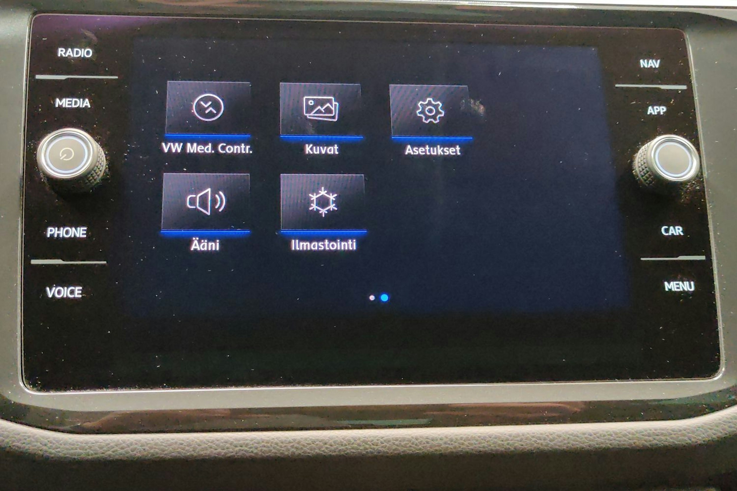 valkoinen Volkswagen Tiguan 2020 kuva 14.