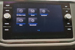 valkoinen Volkswagen Tiguan 2020 kuva 14.