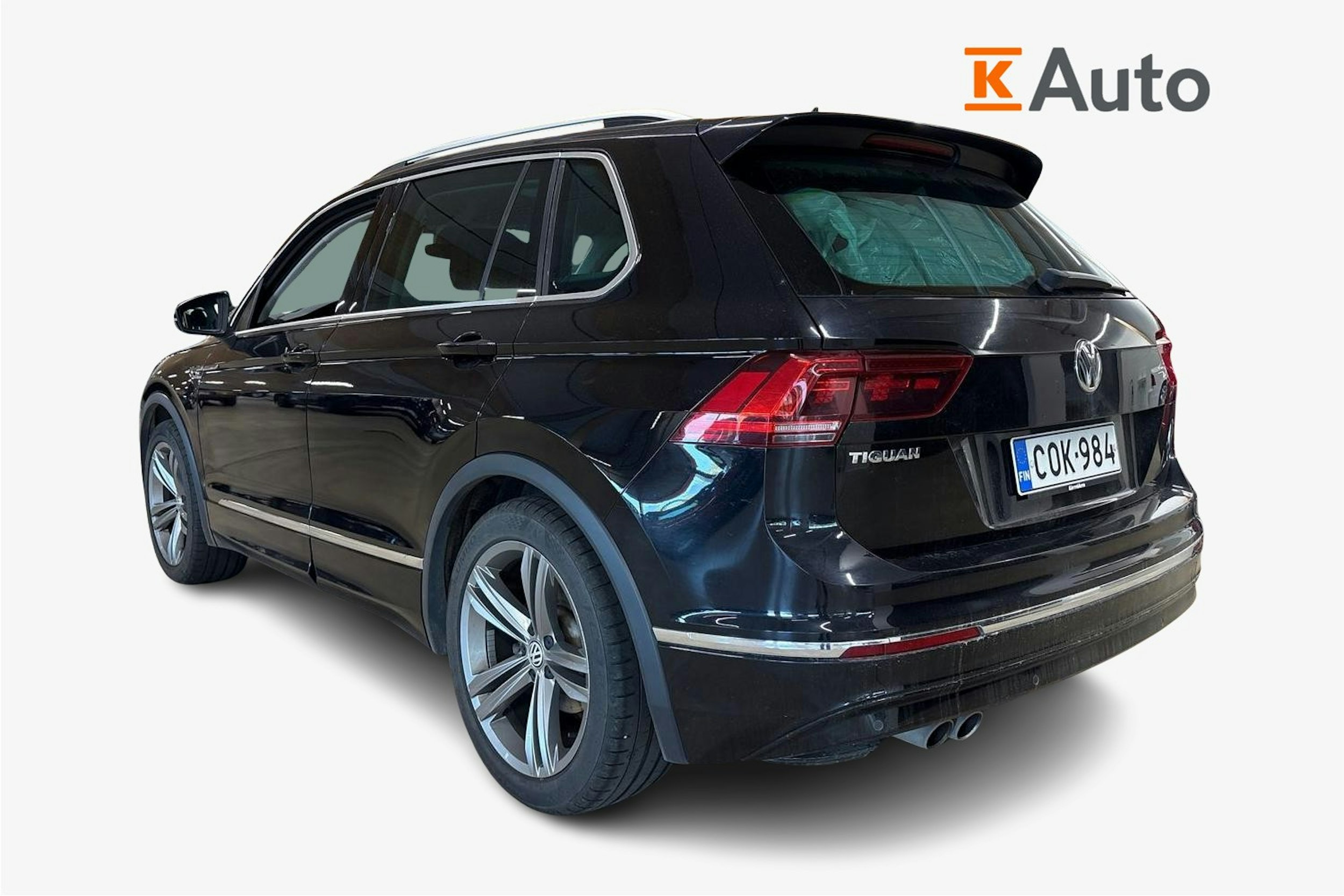 musta Volkswagen Tiguan 2020 kuva 2.