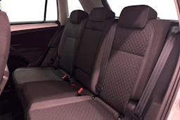 valkoinen Volkswagen Tiguan 2020 kuva 11.