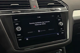 valkoinen Volkswagen Tiguan 2020 kuva 20.