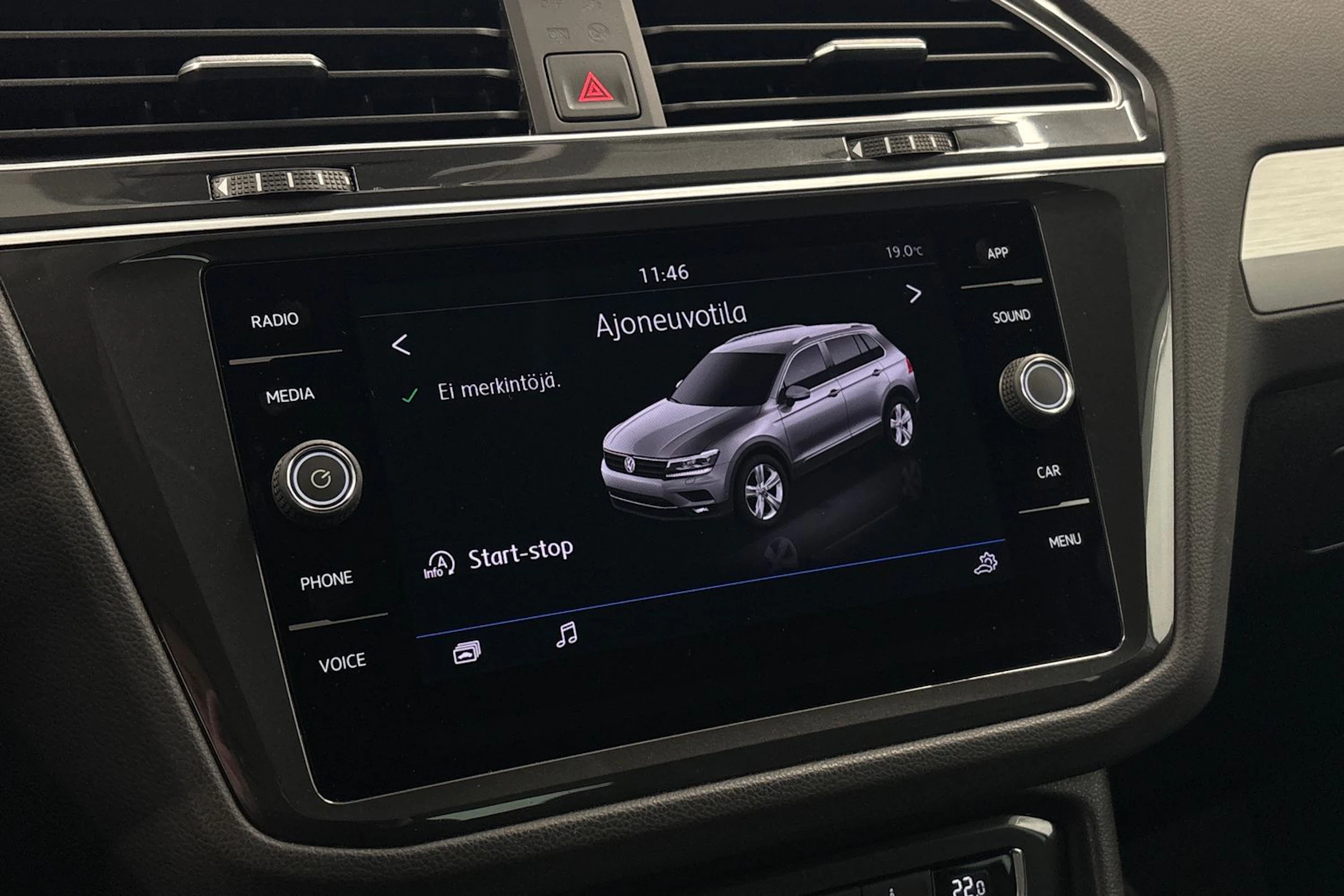 valkoinen Volkswagen Tiguan 2020 kuva 21.