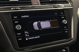 valkoinen Volkswagen Tiguan 2020 kuva 23.