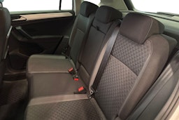 valkoinen Volkswagen Tiguan 2020 kuva 10.