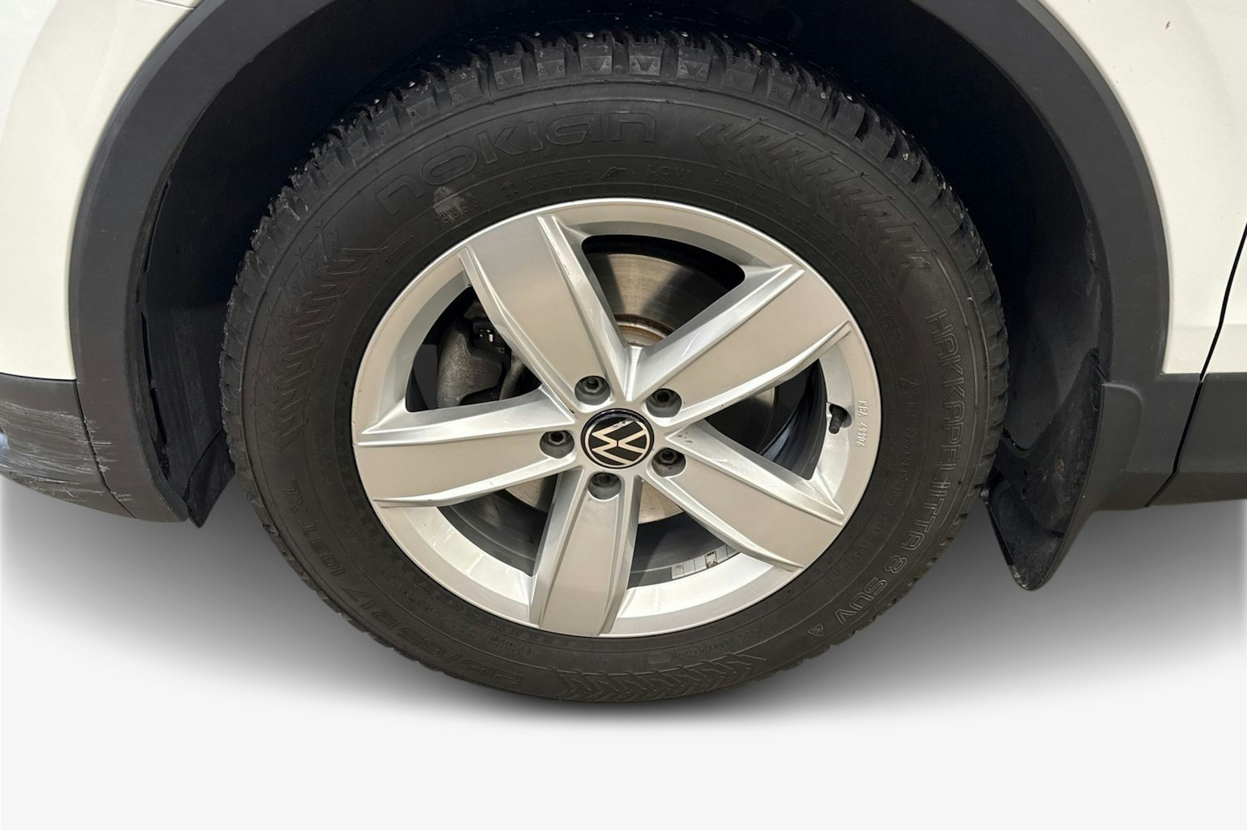 valkoinen Volkswagen Tiguan 2020 kuva 11.