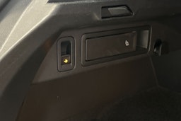 valkoinen Volkswagen Tiguan 2020 kuva 25.