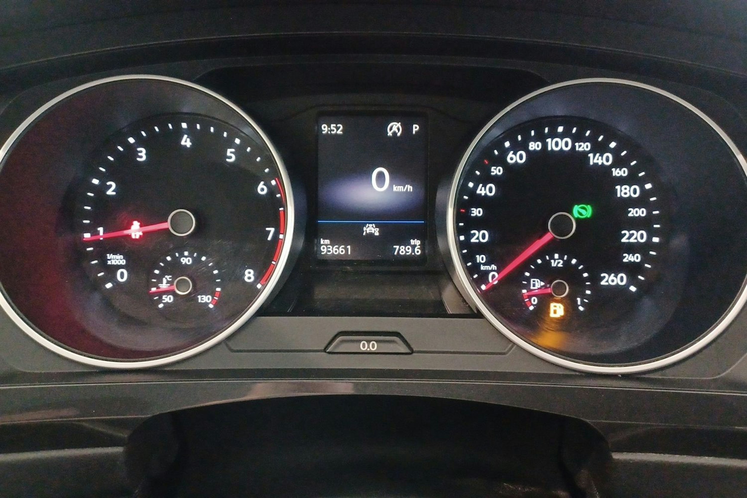 valkoinen Volkswagen Tiguan 2020 kuva 14.