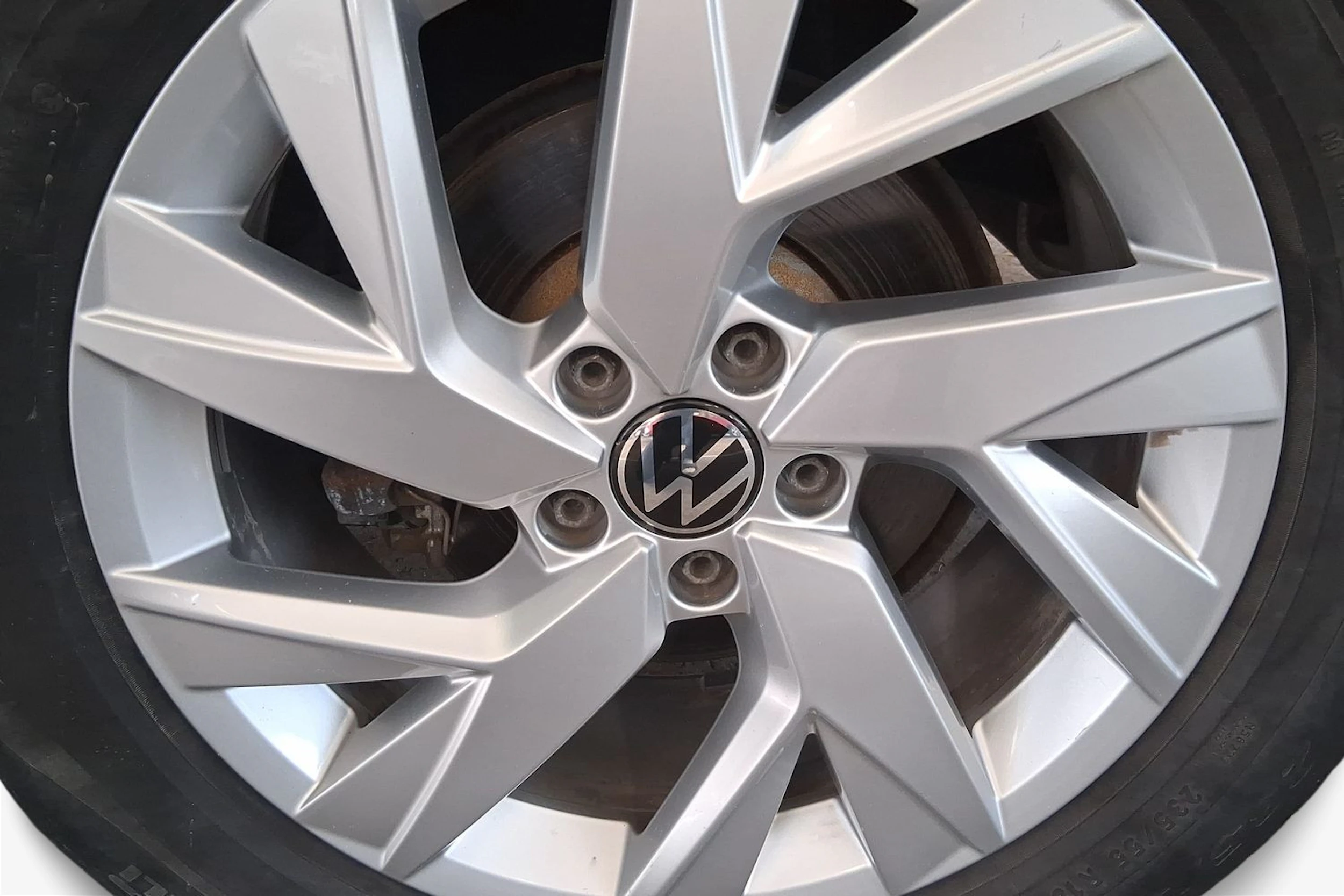 harmaa Volkswagen Tiguan 2020 kuva 9.