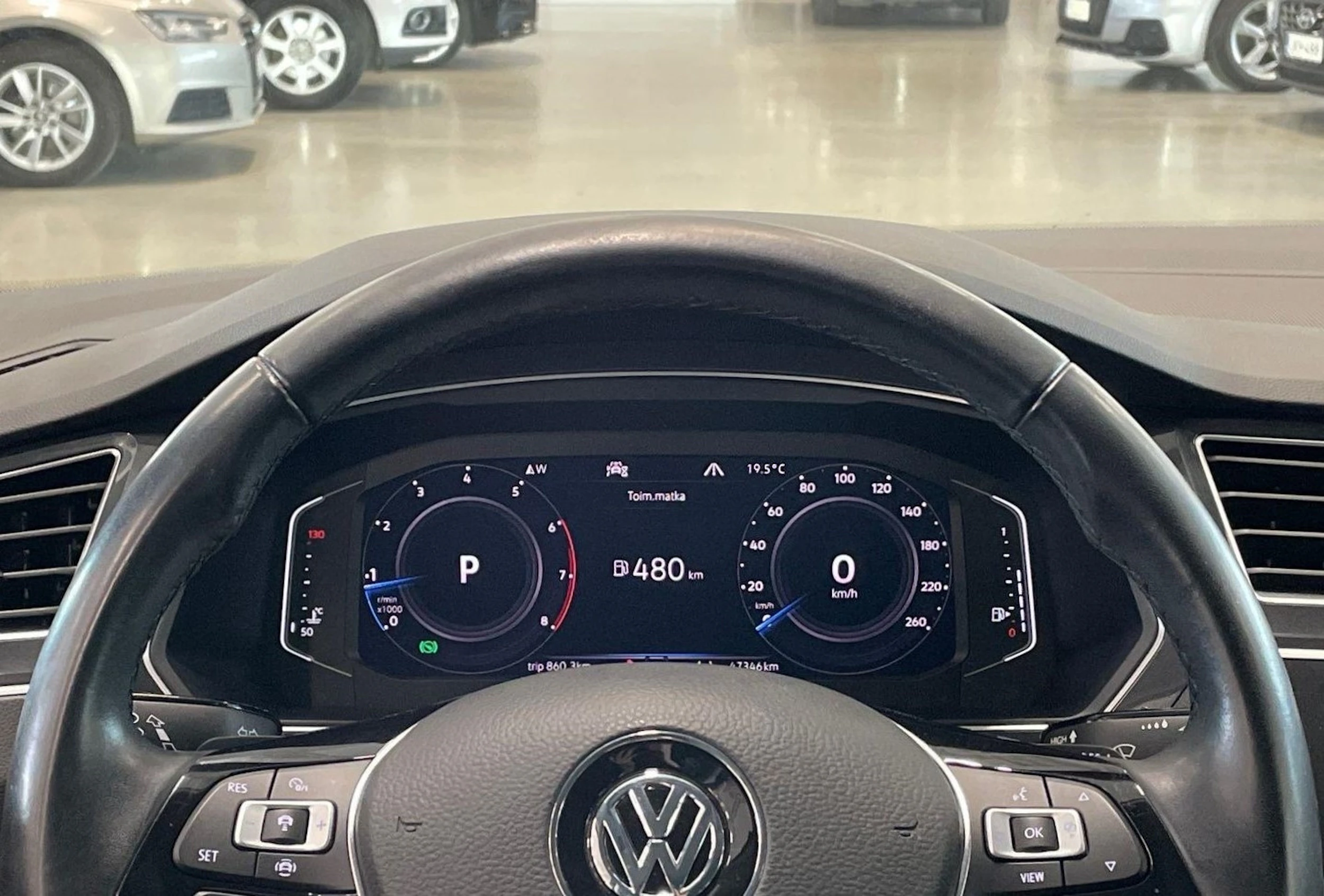 harmaa Volkswagen Tiguan 2020 kuva 15.