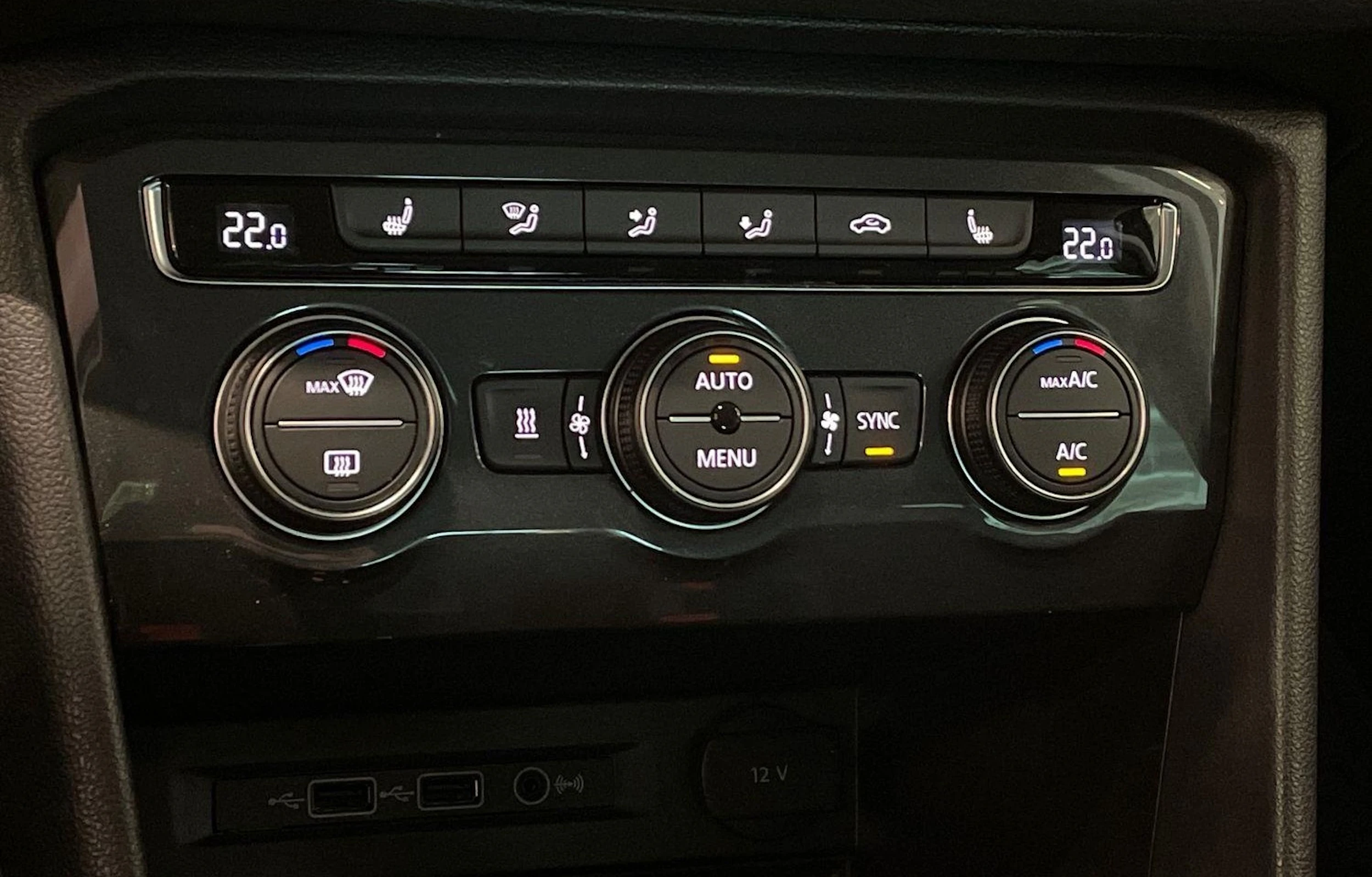 harmaa Volkswagen Tiguan 2020 kuva 25.
