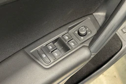 harmaa Volkswagen Tiguan 2020 kuva 28.