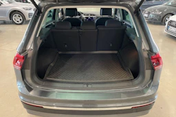 harmaa Volkswagen Tiguan 2020 kuva 29.