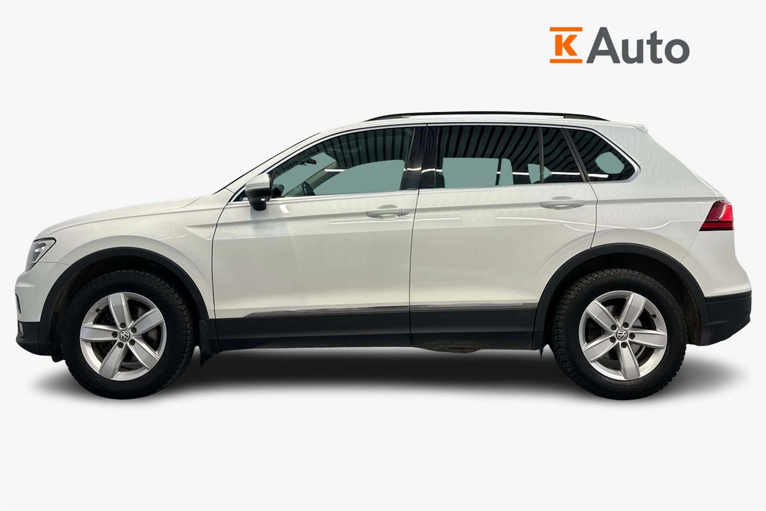 valkoinen Volkswagen Tiguan 2020 kuva 7.