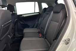 valkoinen Volkswagen Tiguan 2020 kuva 11.