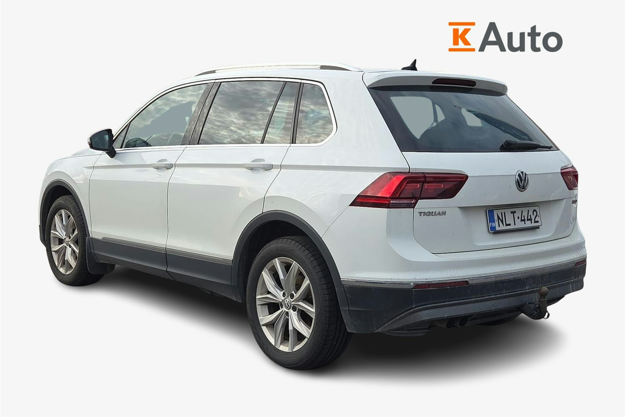 valkoinen Volkswagen Tiguan 2020 kuva 2.