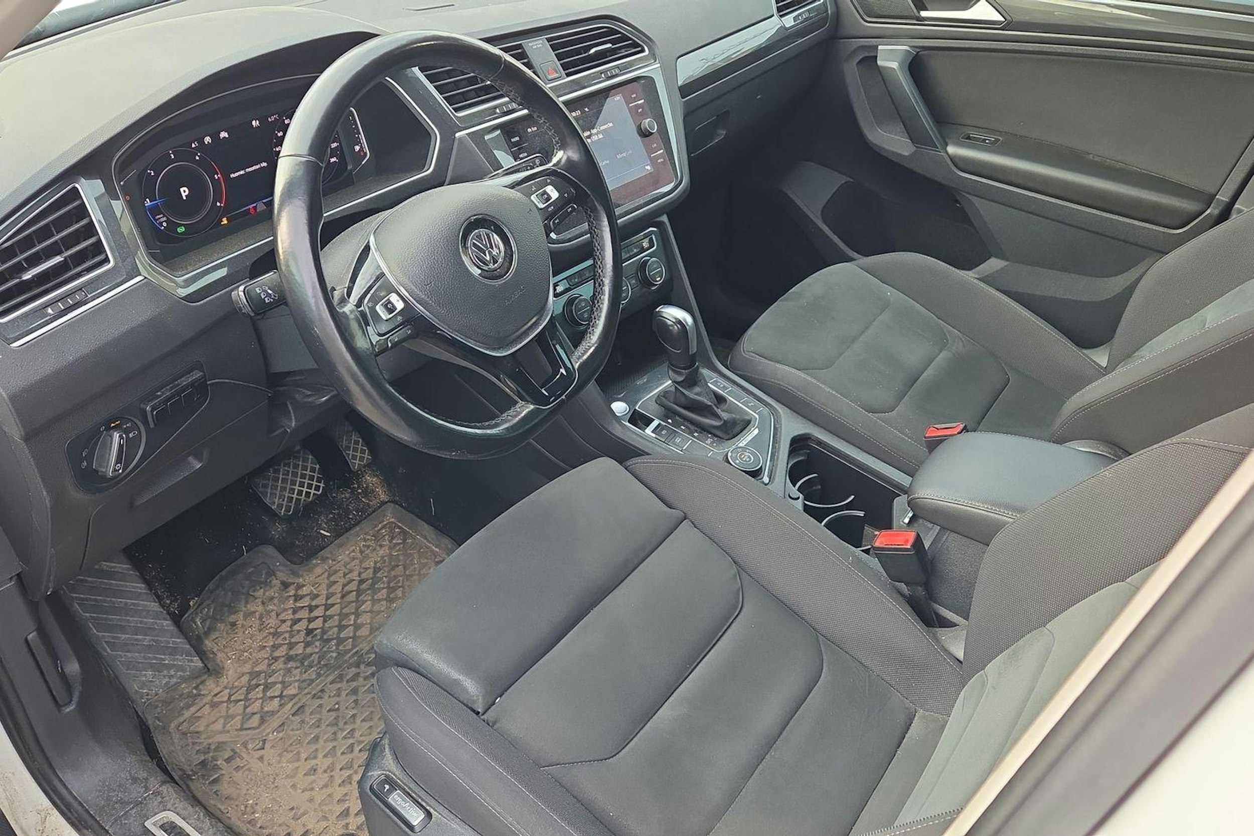 valkoinen Volkswagen Tiguan 2020 kuva 3.