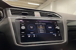 valkoinen Volkswagen Tiguan 2020 kuva 19.