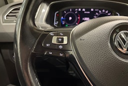 valkoinen Volkswagen Tiguan 2020 kuva 24.