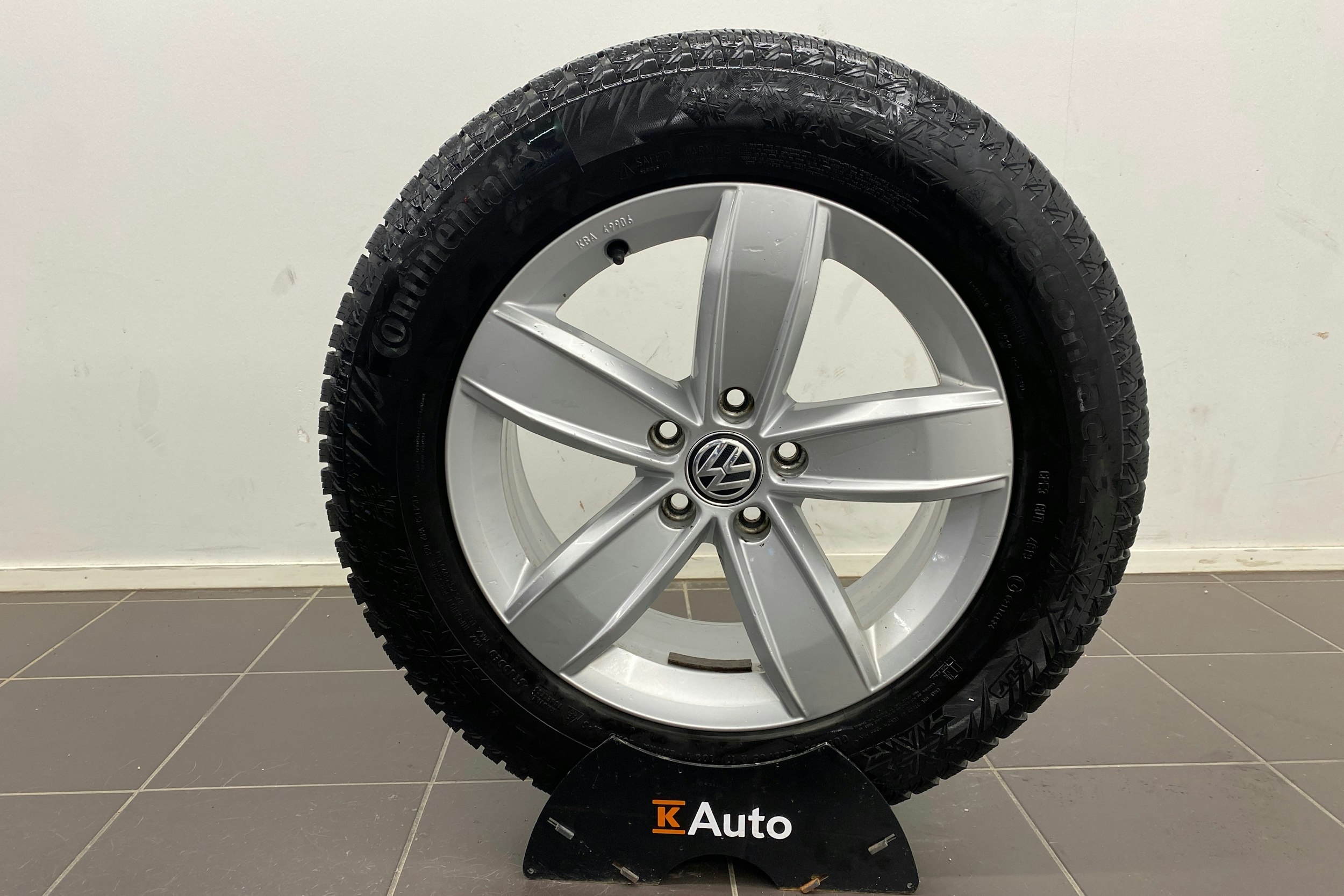 harmaa Volkswagen Tiguan 2020 kuva 13.