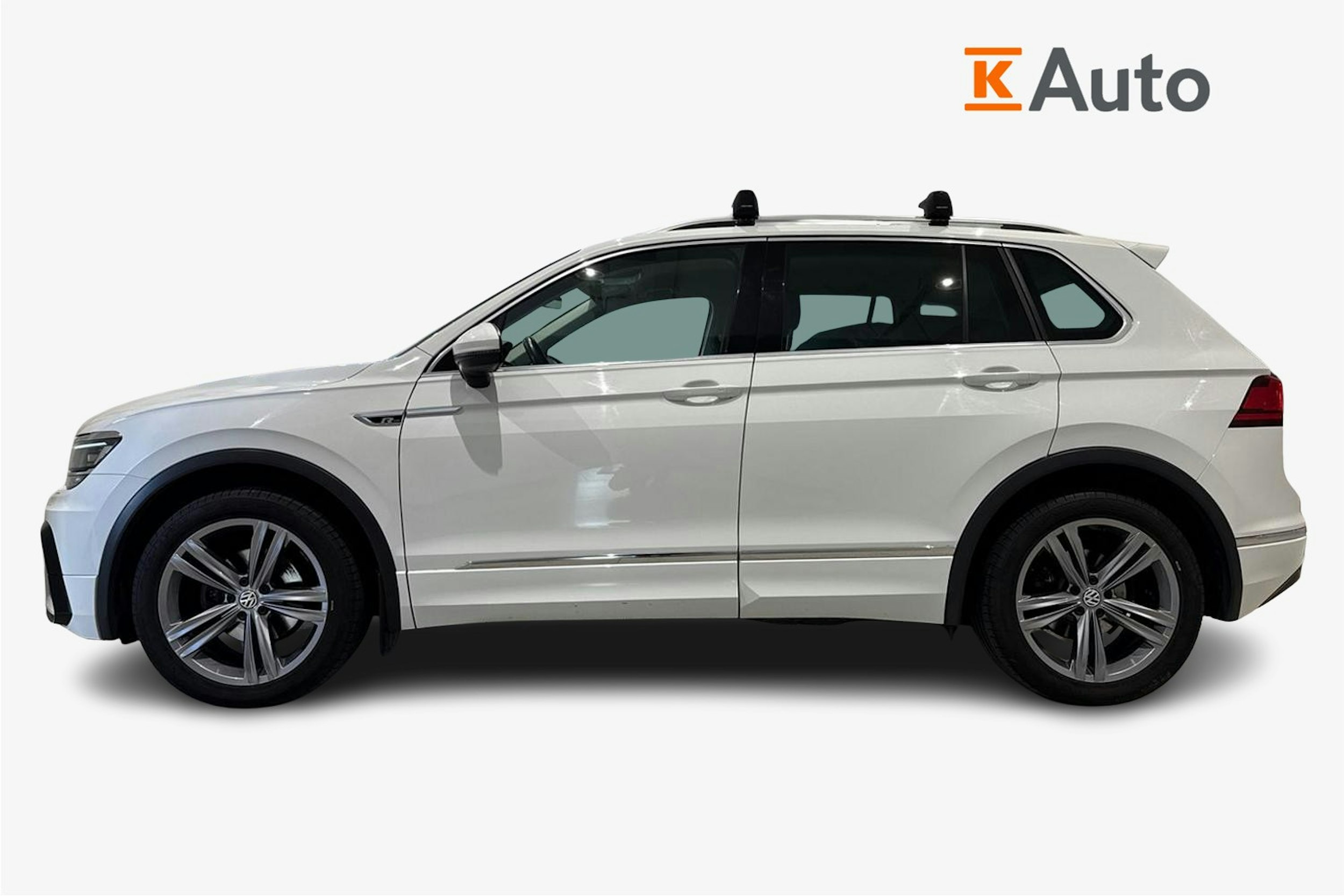 valkoinen Volkswagen Tiguan 2020 kuva 6.