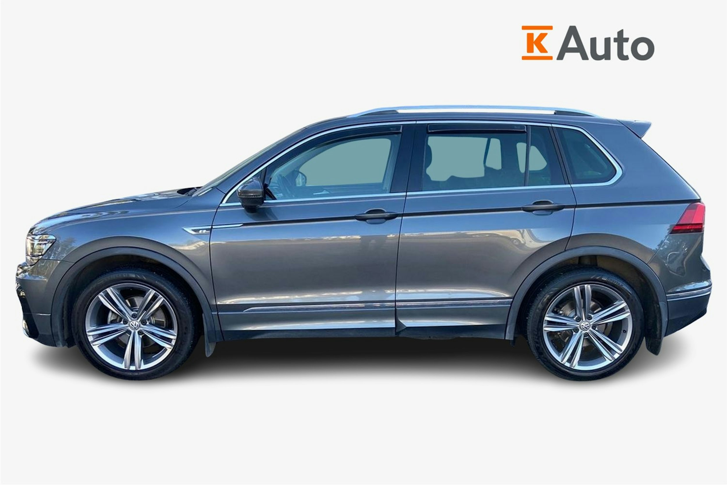 harmaa Volkswagen Tiguan 2020 kuva 6.